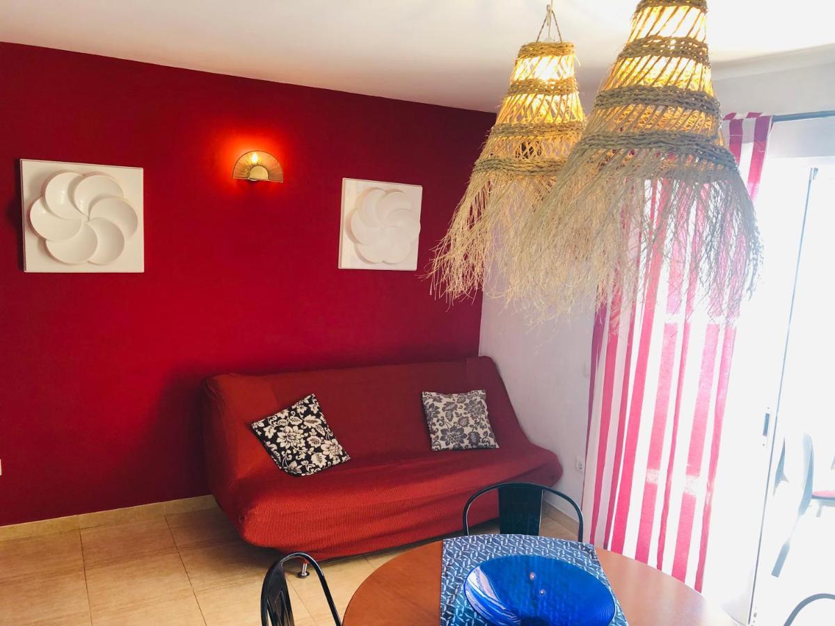 Apartamentos Playa Torrenostra Dış mekan fotoğraf