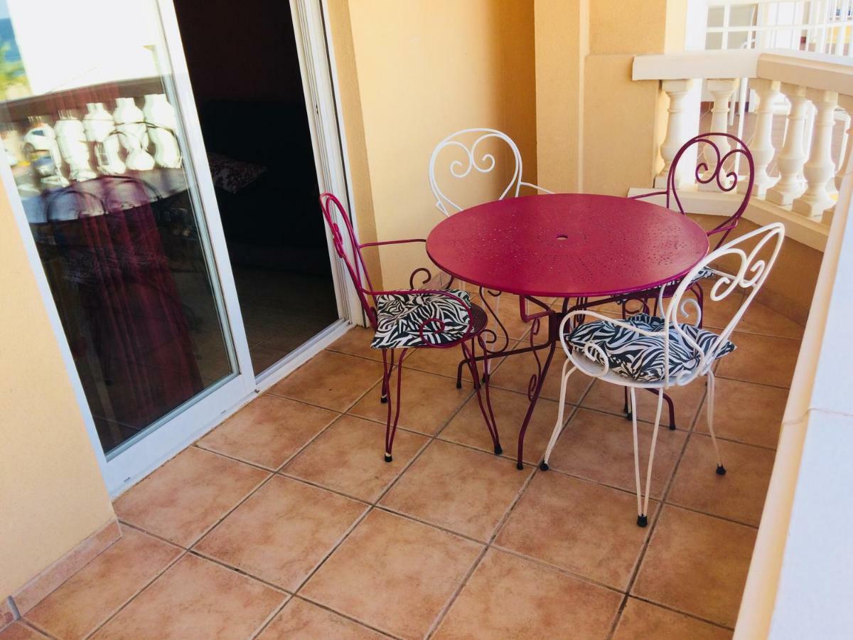 Apartamentos Playa Torrenostra Dış mekan fotoğraf