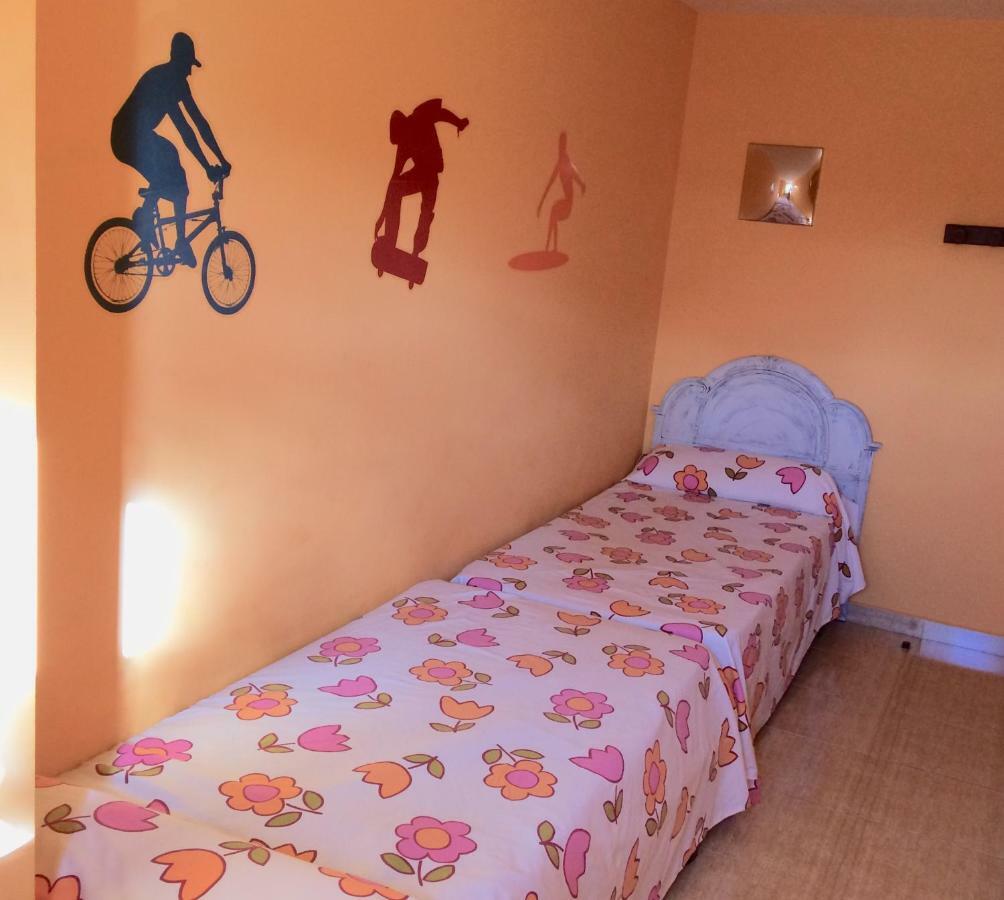 Apartamentos Playa Torrenostra Dış mekan fotoğraf