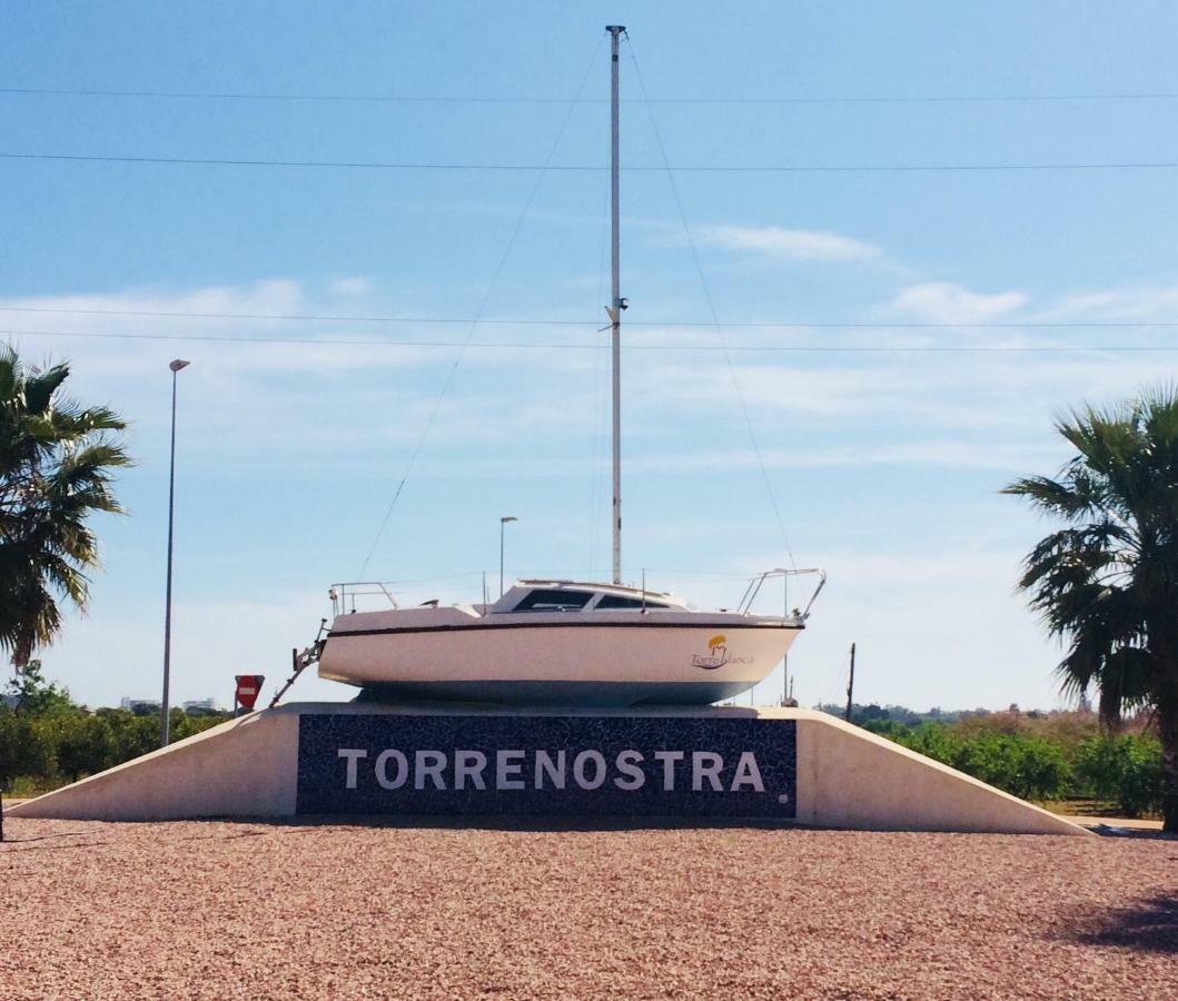 Apartamentos Playa Torrenostra Dış mekan fotoğraf